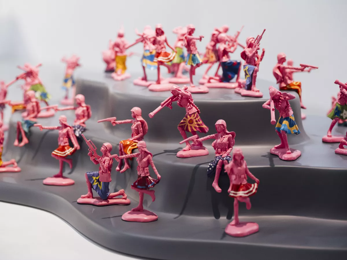 是玩具還是藝術品？ 桃市兒美館推「玩具藝想」展　