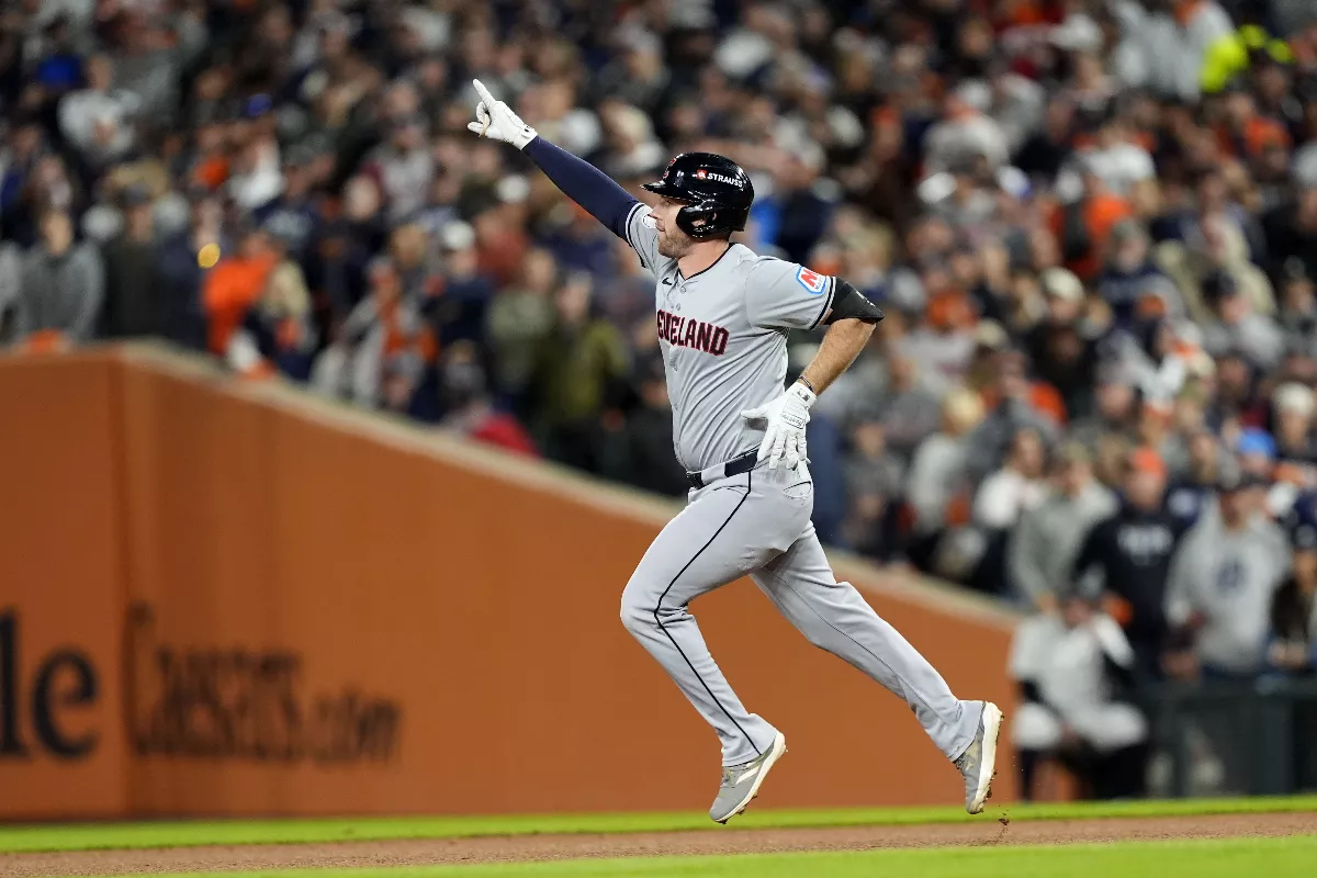 MLB／佛萊敲守護者首發代打逆轉轟 逼出第5戰