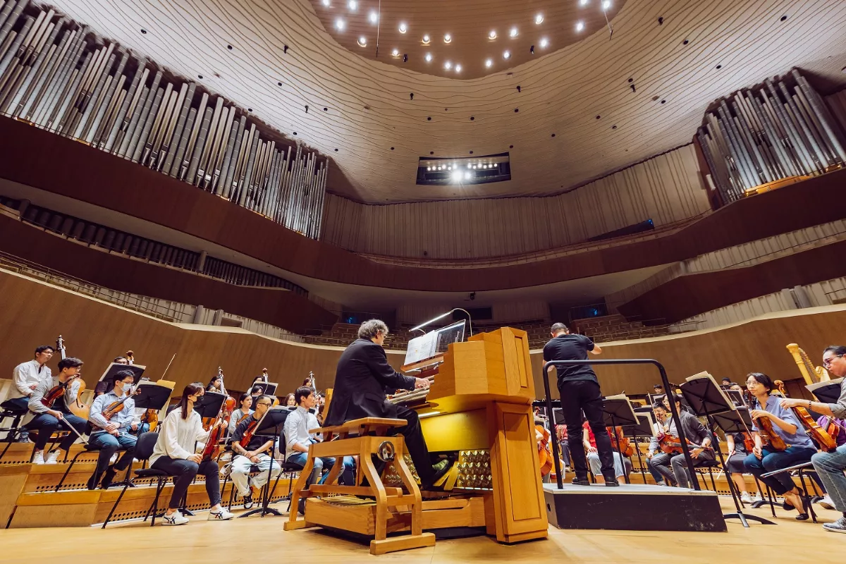 管風琴饗宴 聖母院演奏家艾斯卡許首登衛武營