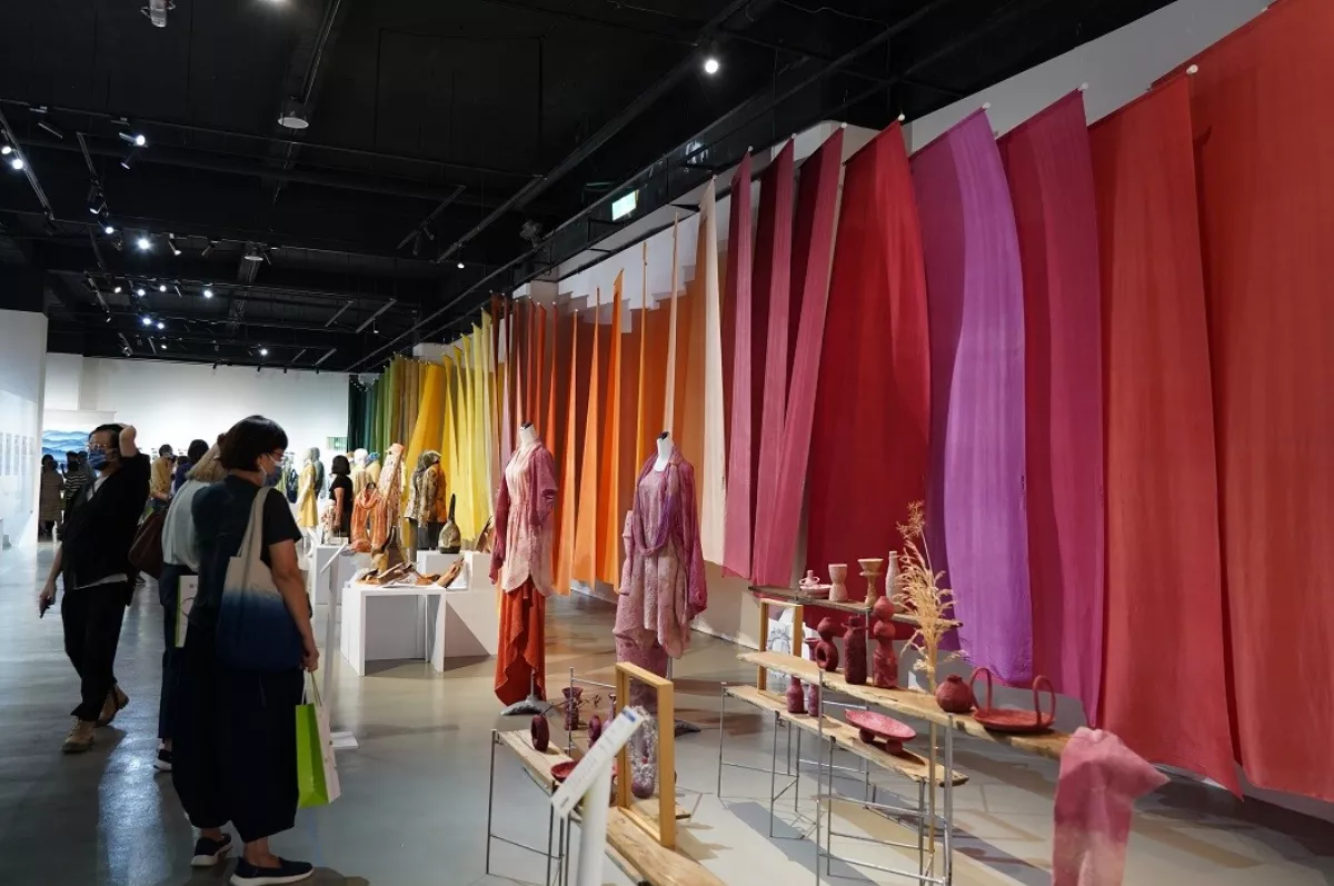 解碼100種染色基因  纖博館首展台灣百種天然色