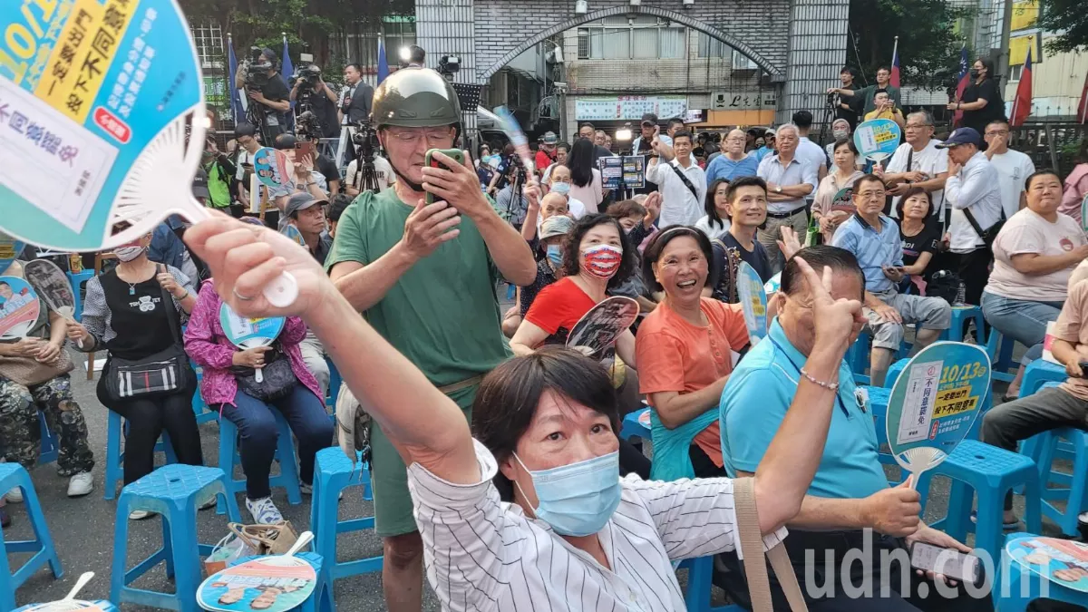 謝國樑罷免案不同意票破5萬 國民黨基隆市黨部放鞭炮慶祝
