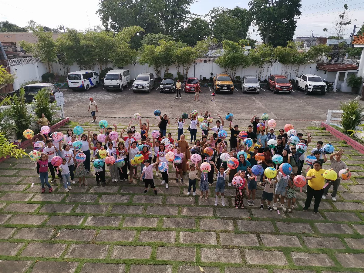 Fo Guang Shan Yuan Thong Temple in the Philippines Hosts Lantern Painting Competition, Schools Respond to Promote the 