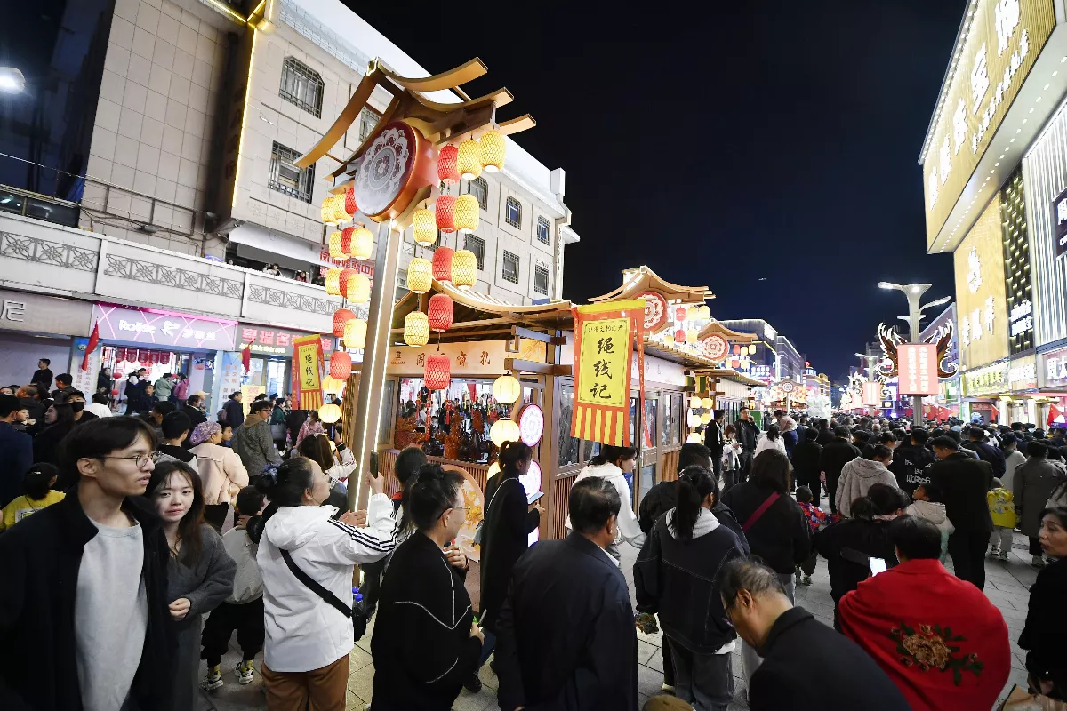 社論--觀光台灣的特點與盲點