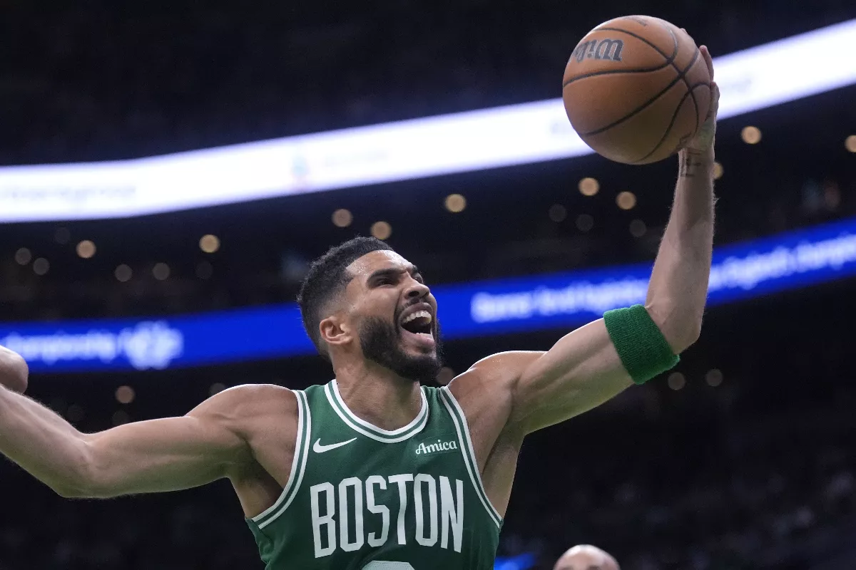 NBA／綠衫軍狂轟外線 退尼克飆破開幕戰紀錄