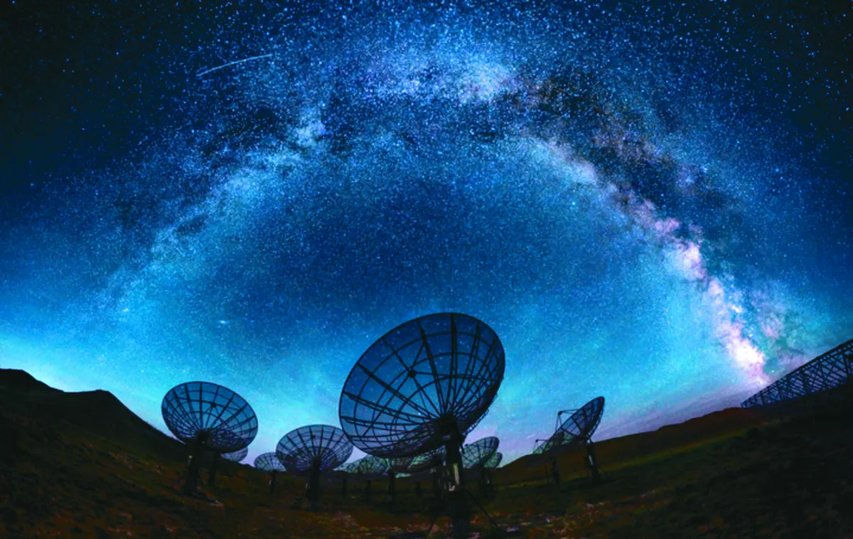 觀測宇宙暗能量