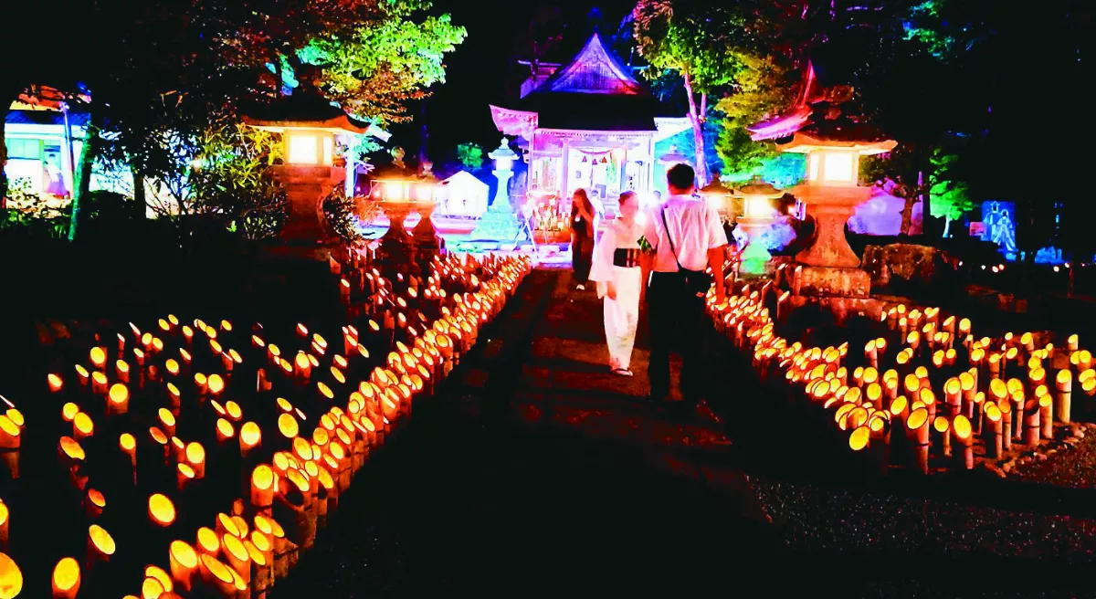 【海闊天空】嵐山瀧神社 月夜下的美麗饗宴