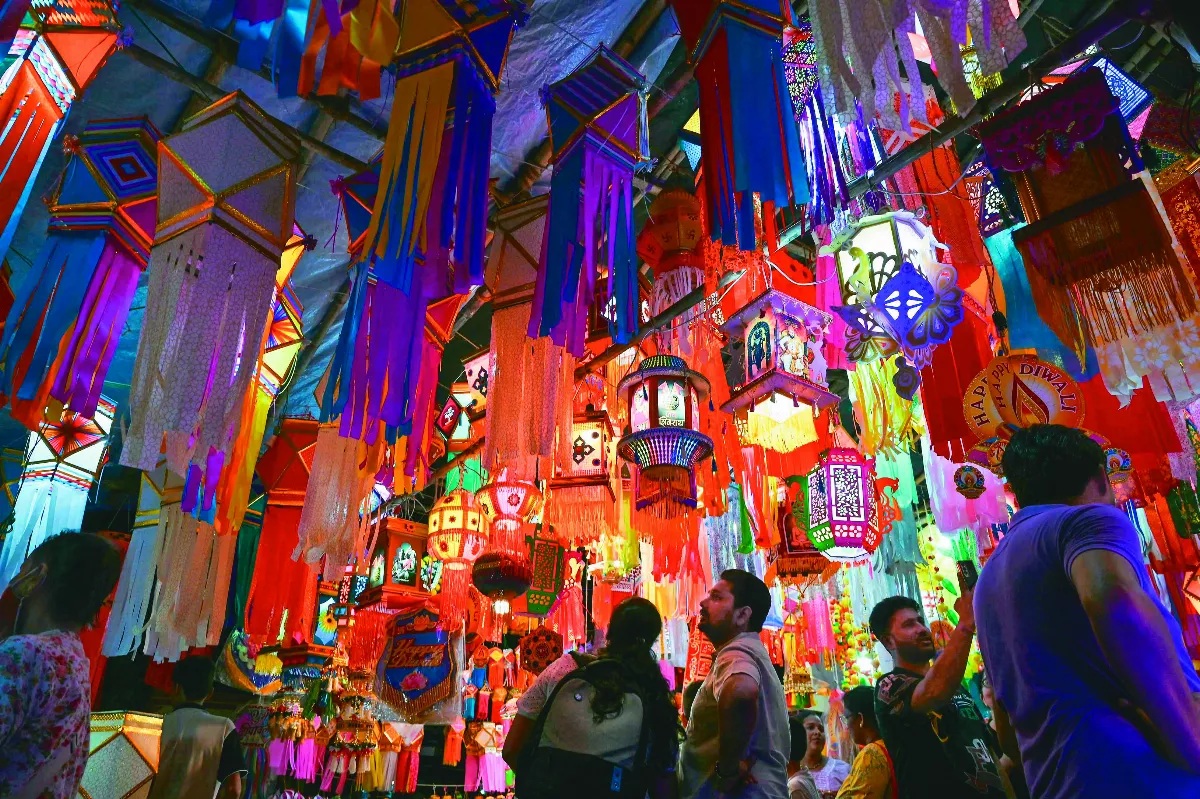 印度排燈節 紙燈籠爭豔