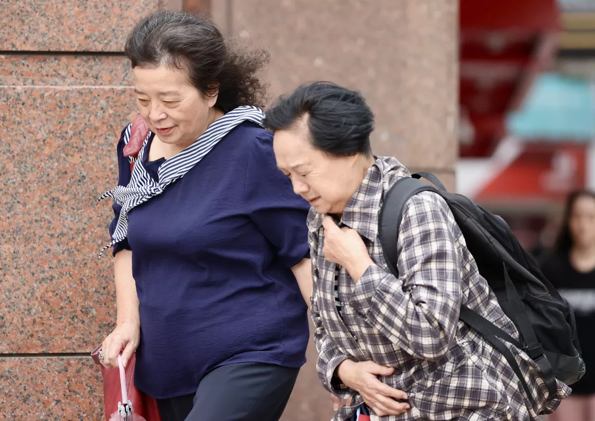 康芮颱風今17時30分發海警 首波警戒範圍出爐