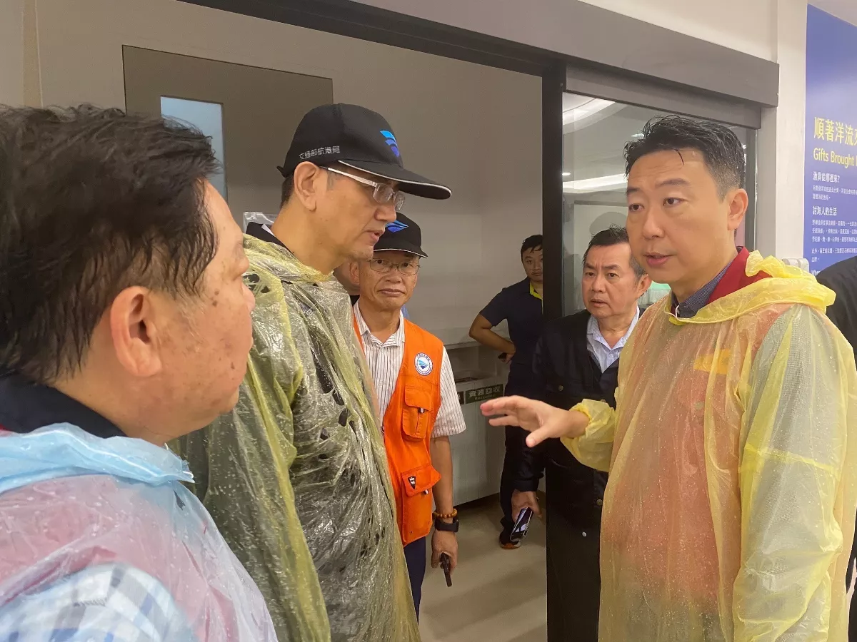 貨輪「鈺洲啟航」擱淺野柳 交通部視察啟動防汙應變