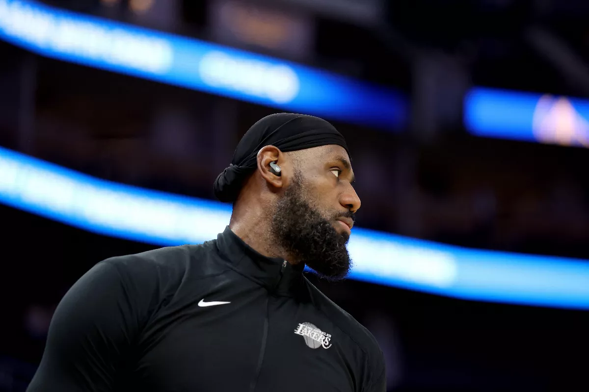 NBA球星為賀錦麗催票    詹姆斯說仇恨讓我們走回頭路