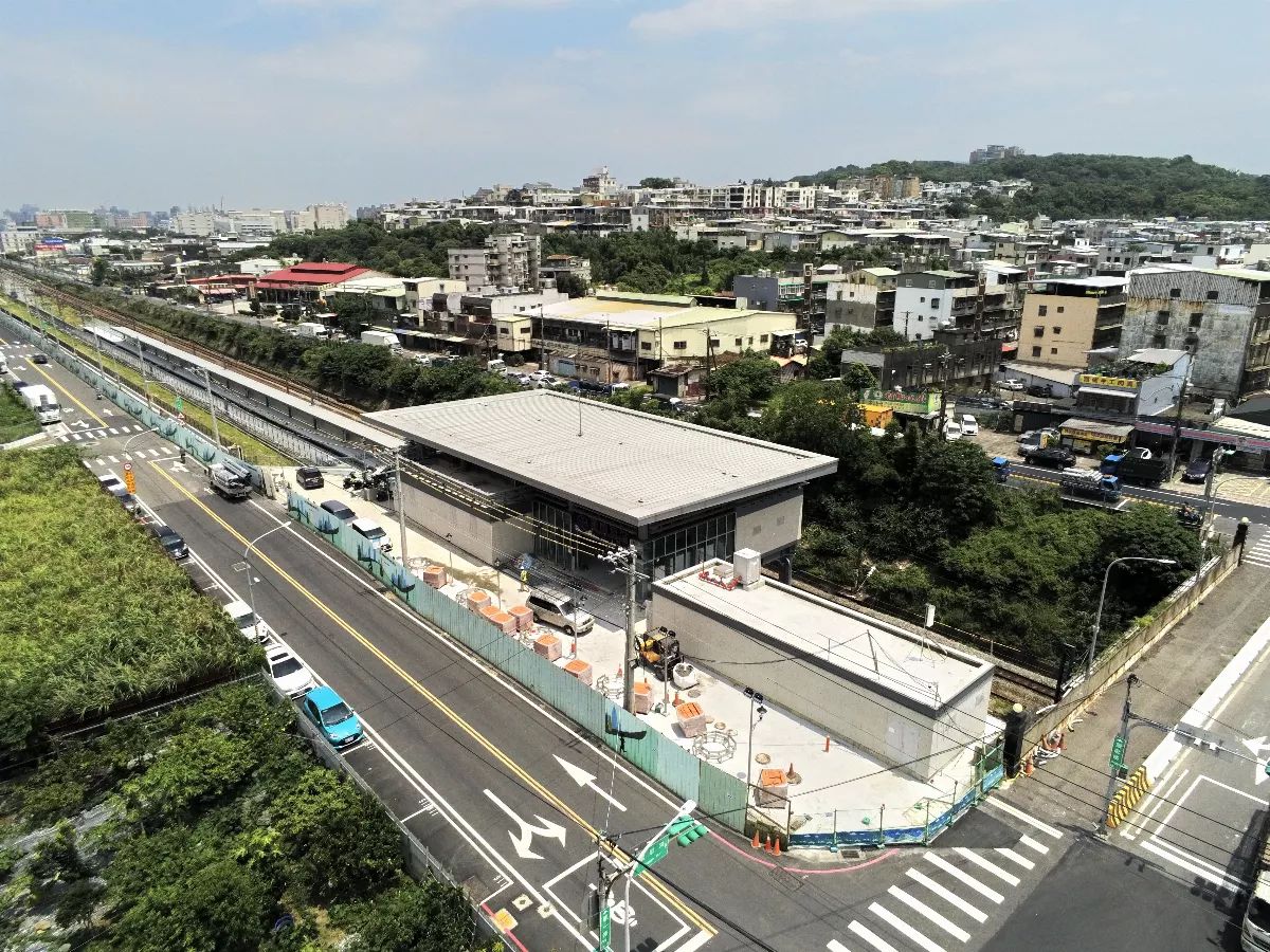 台鐵鳳鳴簡易車站11月底啟用 規畫352席汽機車停車位