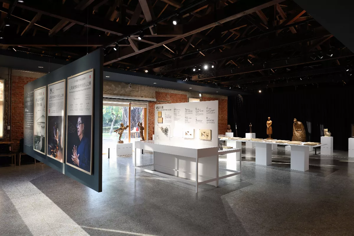 人間國寶陳啟村傳承工藝  攜手學子聯展「入木三分」  