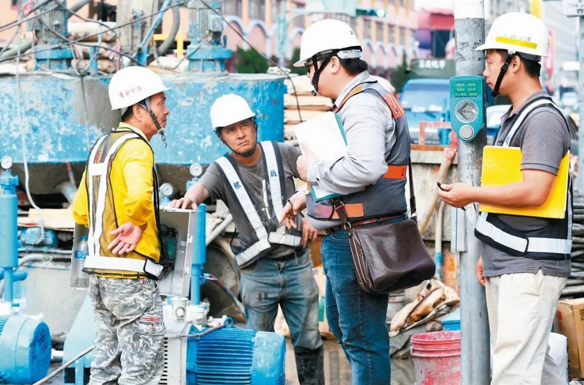 明年職災保險平均費率升至0.21% 約影響1028萬人
