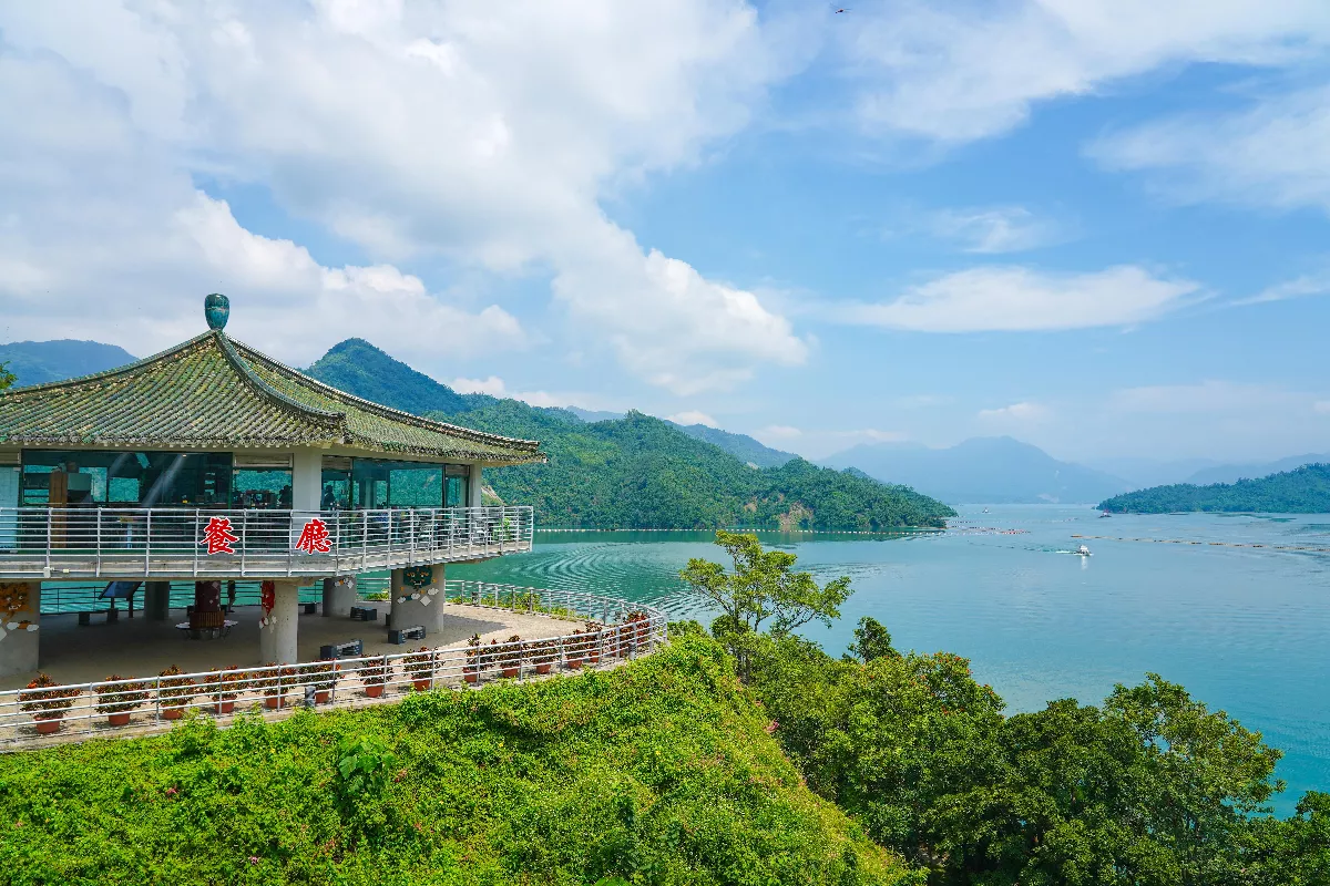 曾文水庫滿水位 推觀光限定美景