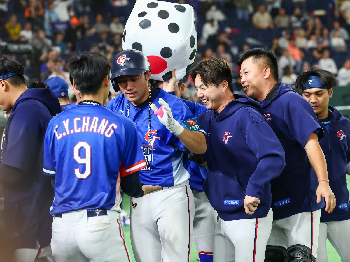 12強現場／狂掃14安 21年來中華隊首勝美國