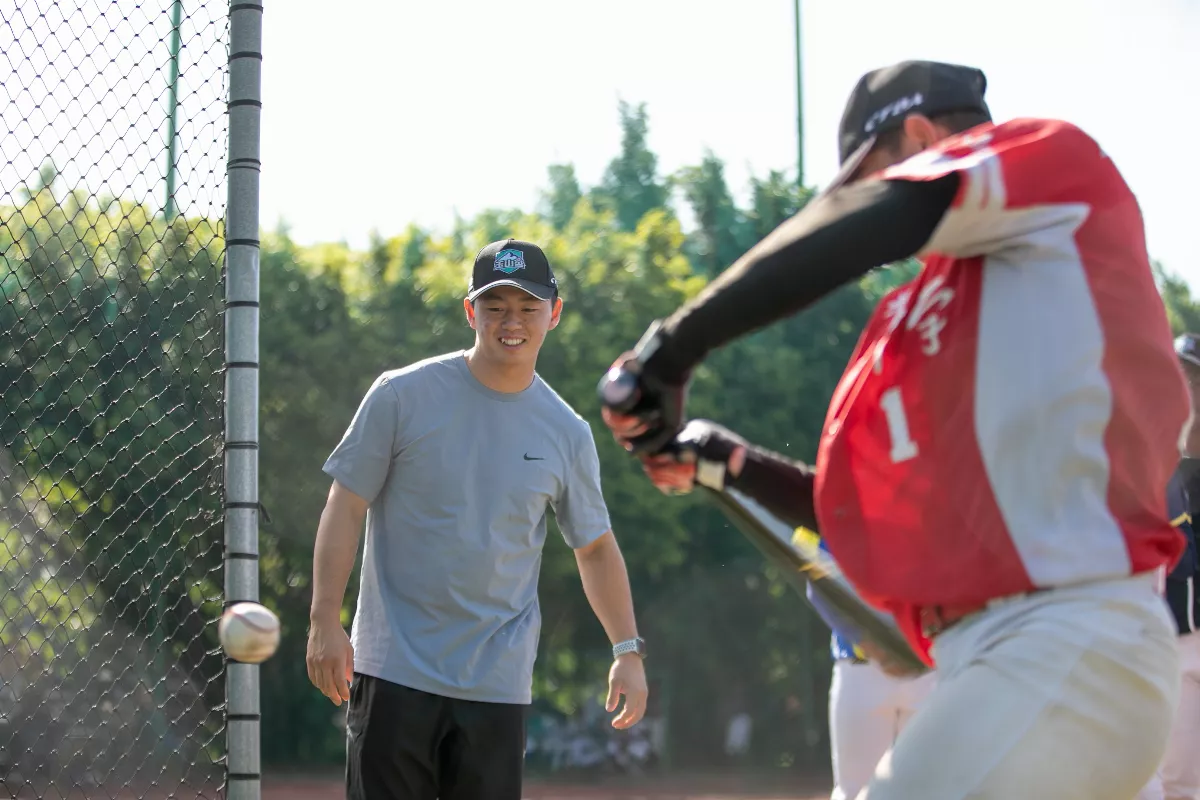 棒球／鄭宗哲現身勉勵青棒學弟 將投入冬盟賽場
