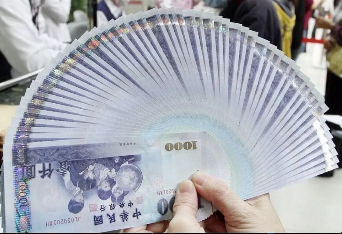 金管會放寬年度匯款上限至50萬 80萬移工受惠