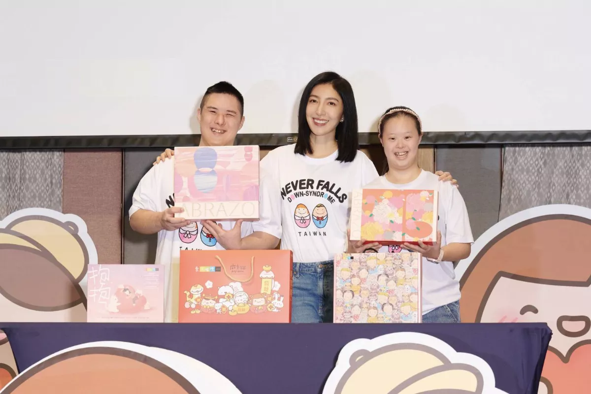 楊謹華攜手唐寶寶 送你獨一無二的禮