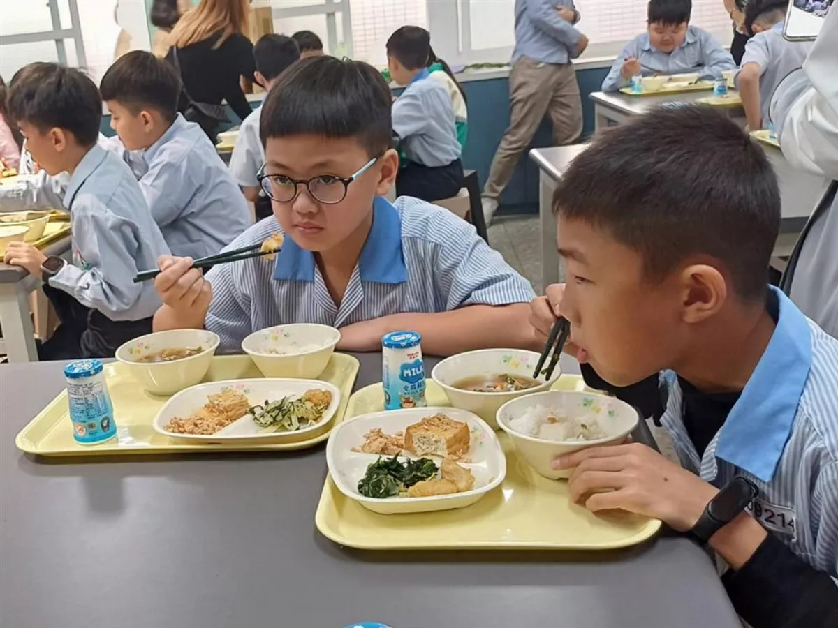 跨國「食育」交流夯   台、日學童線上分享營養午餐菜色