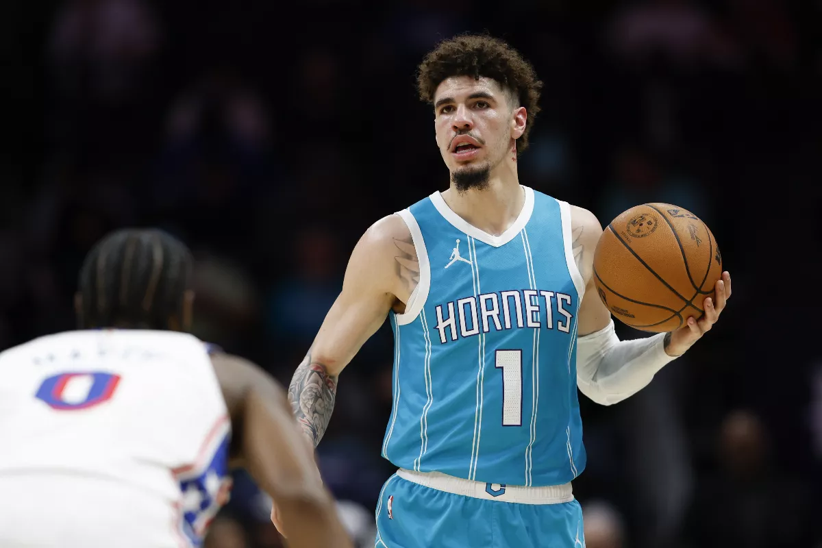 NBA／打25場先發5人才到齊 黃蜂卻輸給76人