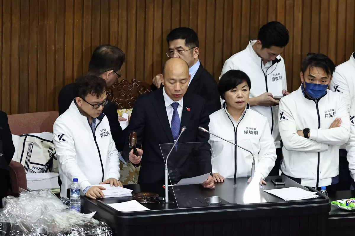 憲法訴訟法修法三讀 違憲宣告時大法官最少需9人