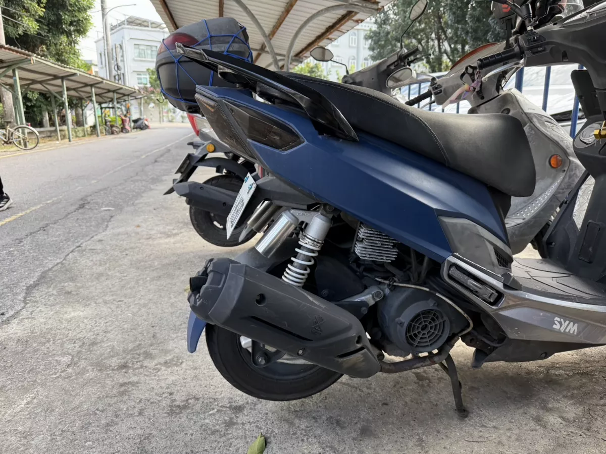 機車改裝排氣管認證 年底前完成申請