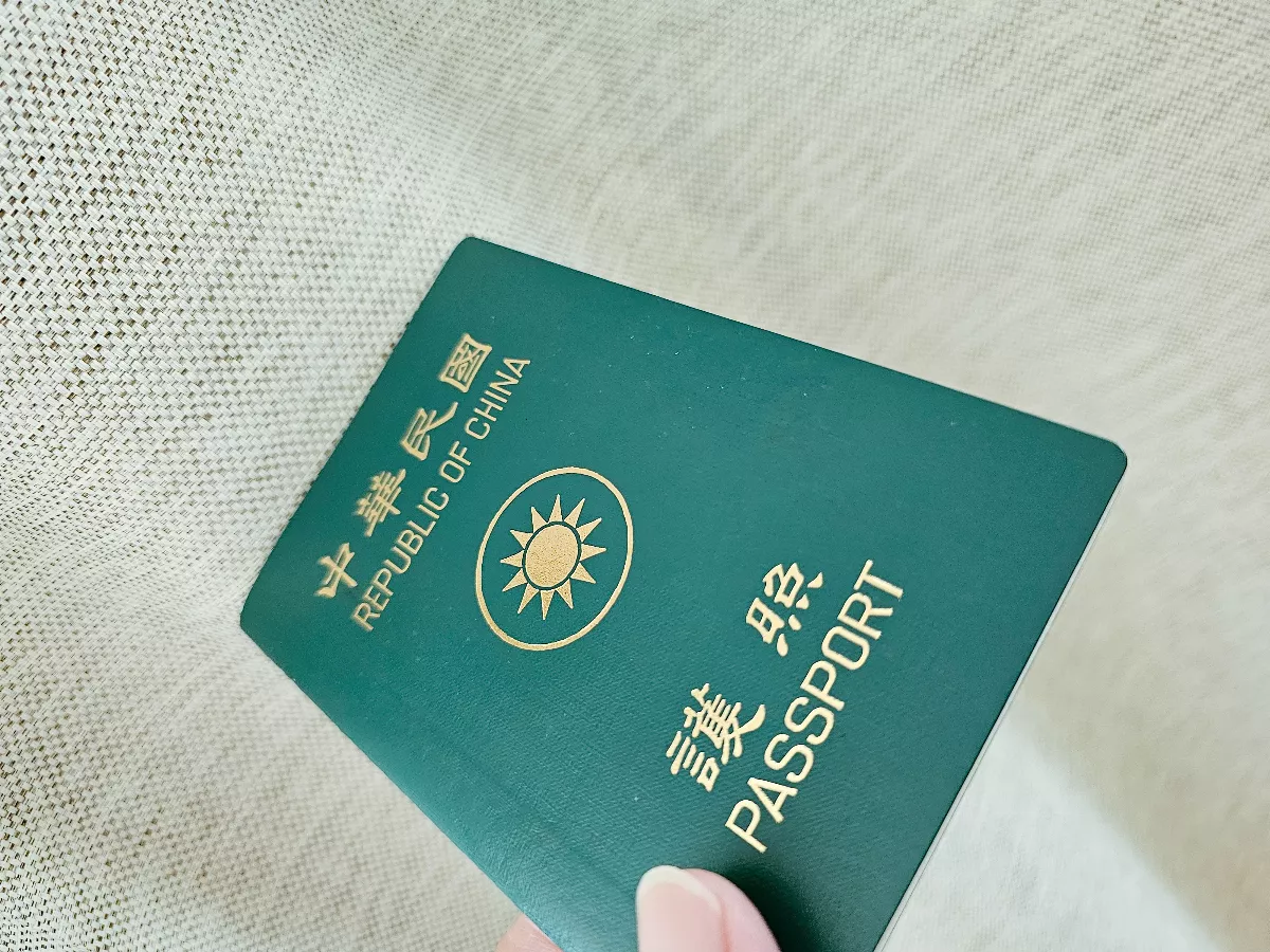 有條件式線上申換護照   明年元旦實施