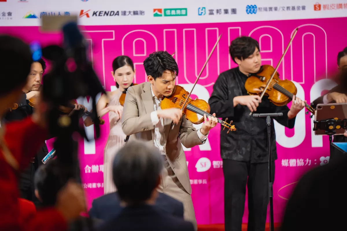 重溫民歌時代 灣聲樂團「台灣的聲音」音樂會明年元旦登場
