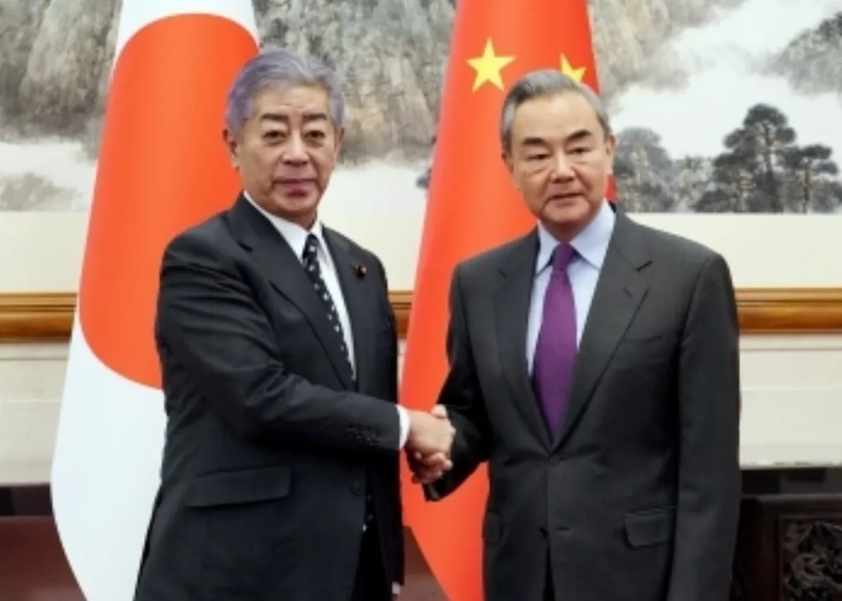 日外相首訪陸 將放寬簽證發放