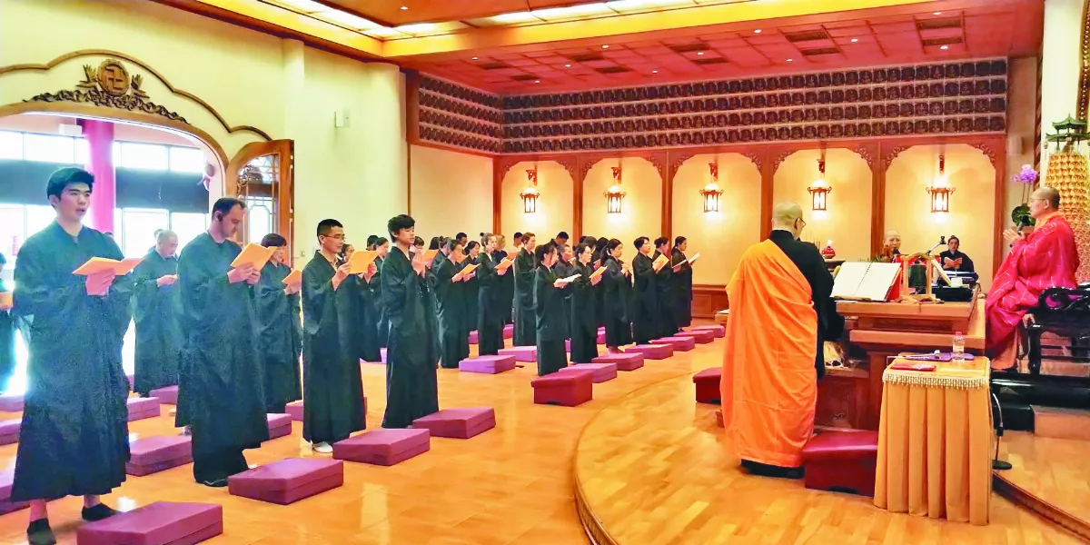 南非南華寺三皈五戒 佛法啟迪人生新頁
