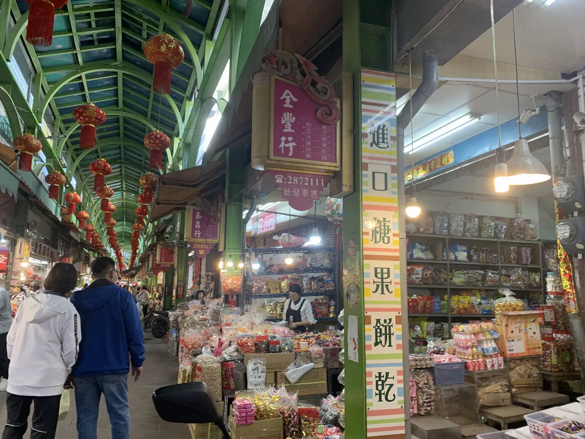 健康無菸害的採買空間 高市三鳳中街全面禁菸