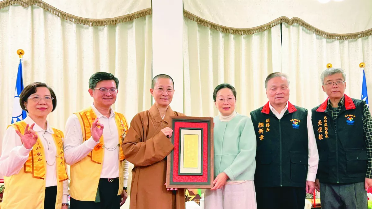臘八粥飄香 人間佛教弘傳5大洲 月光寺好粥到  徐榛蔚共沐佛恩