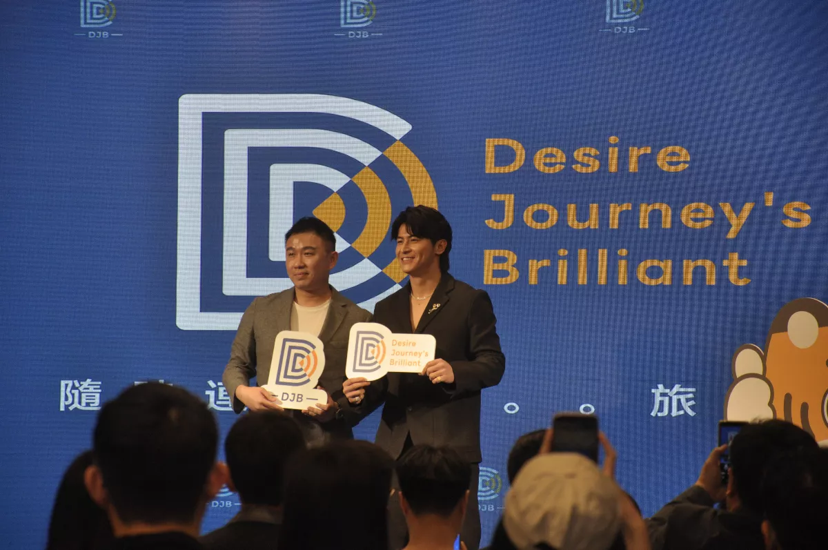 中職／手機成癮卻是3C小白 陳傑憲愛上eSIM