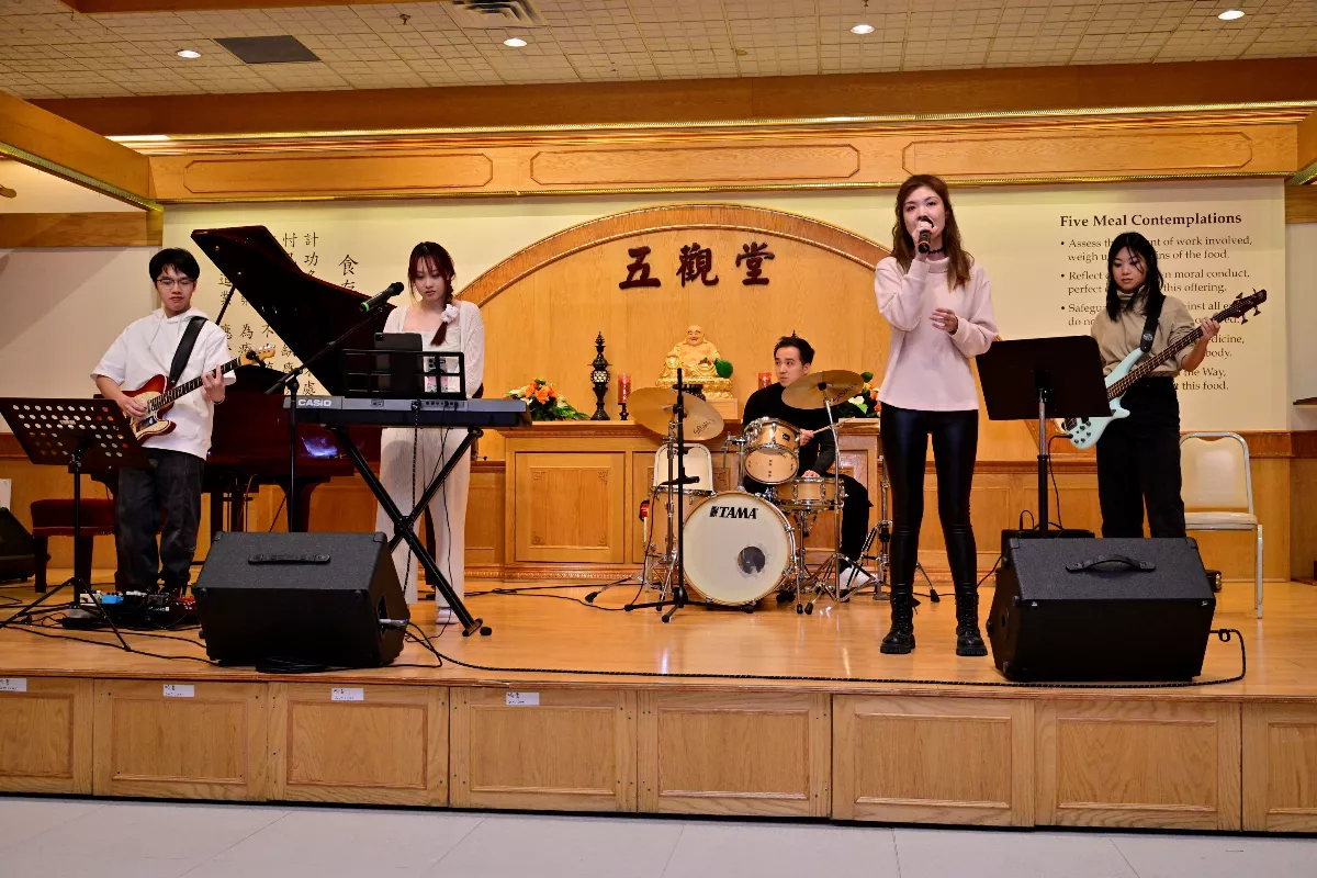 Fo Guang Shan Toronto Brings Warmth and Joy to International Students with Year-End Reunion