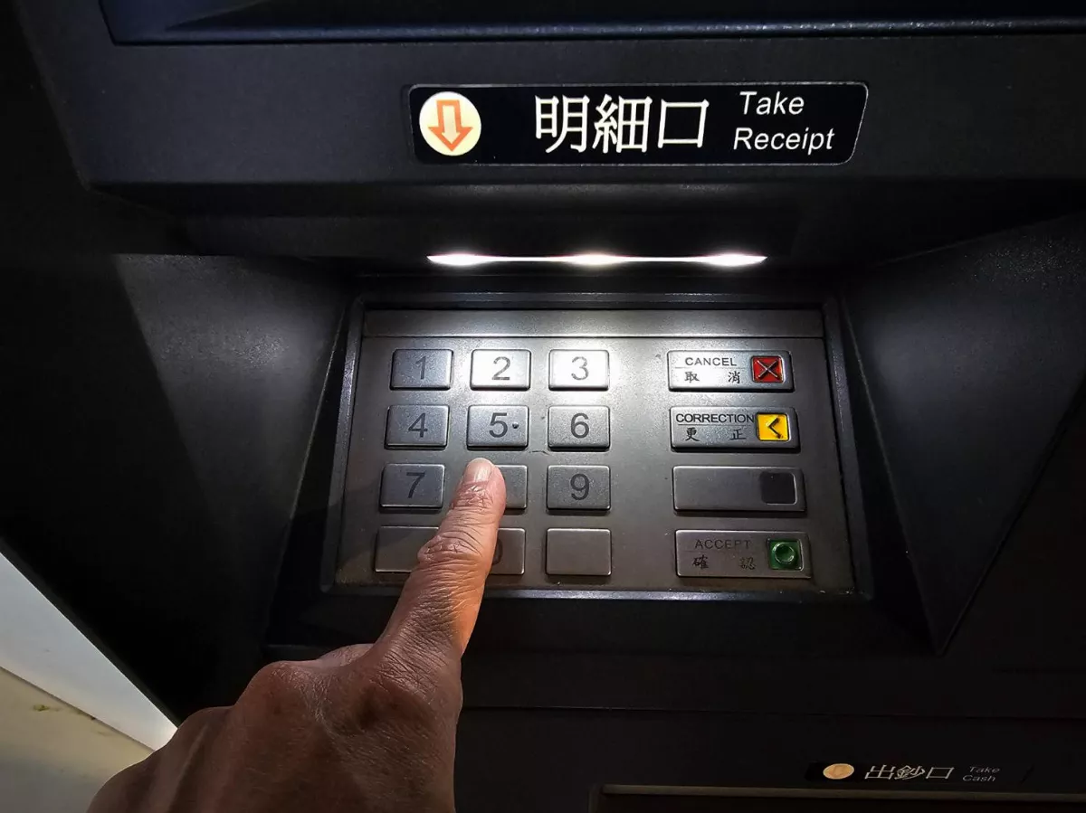 春節期間用ATM  避2時段省排隊