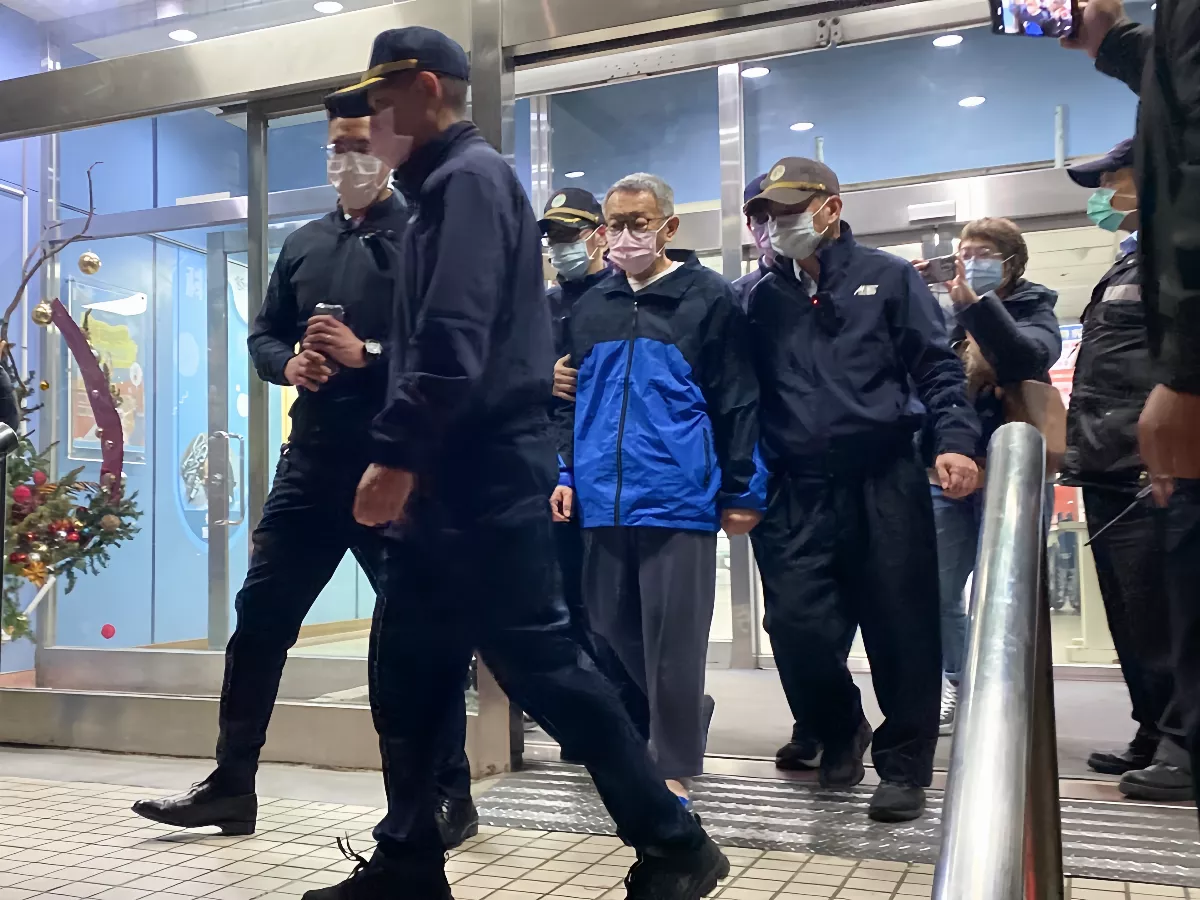 柯爸病情急轉直下  醫院開出3日內病危通知 