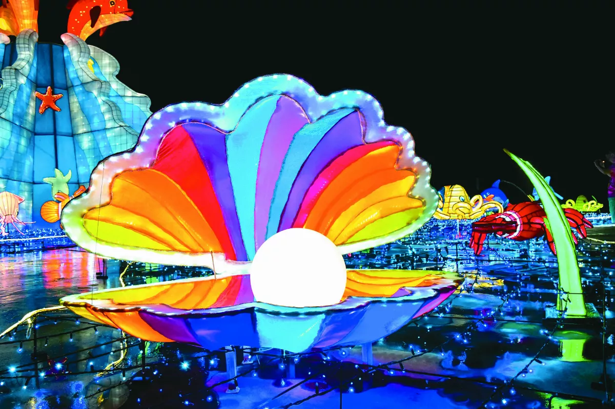 新馬寺平安燈會啟燈 千人相聚
