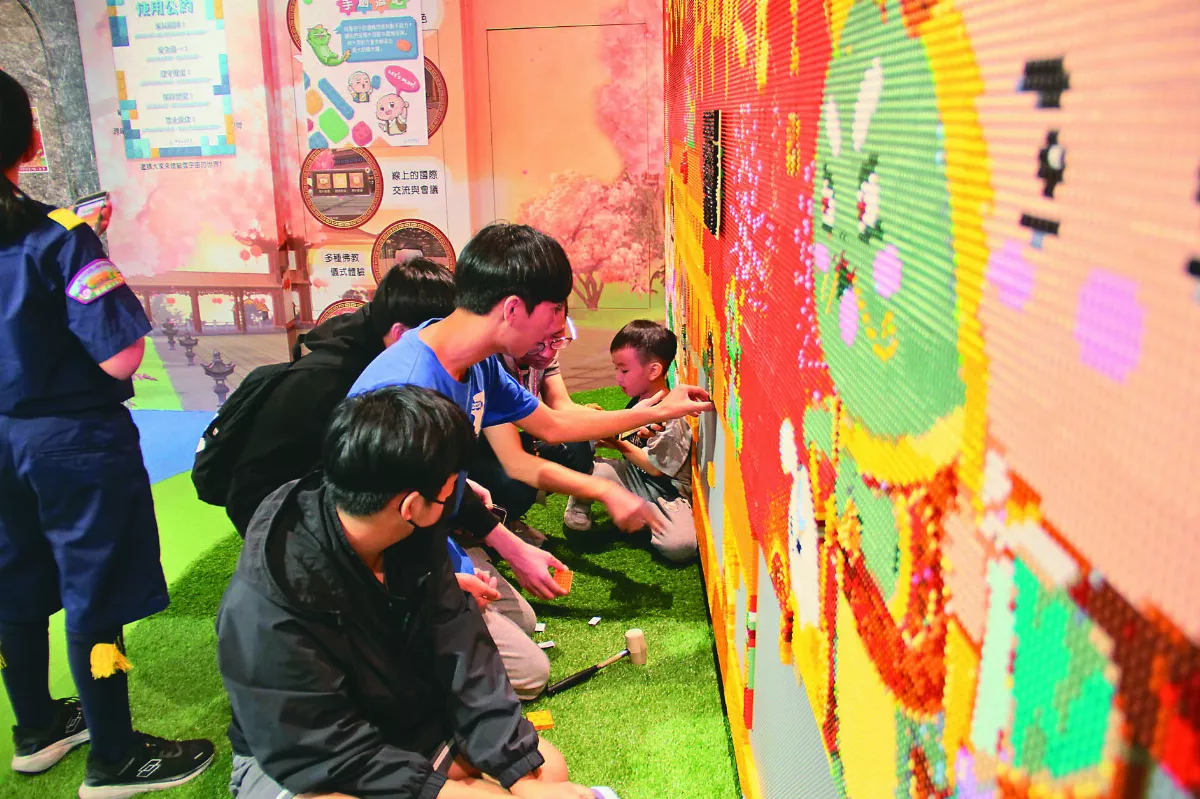 禮佛、品茗 巡山帶來好心情
