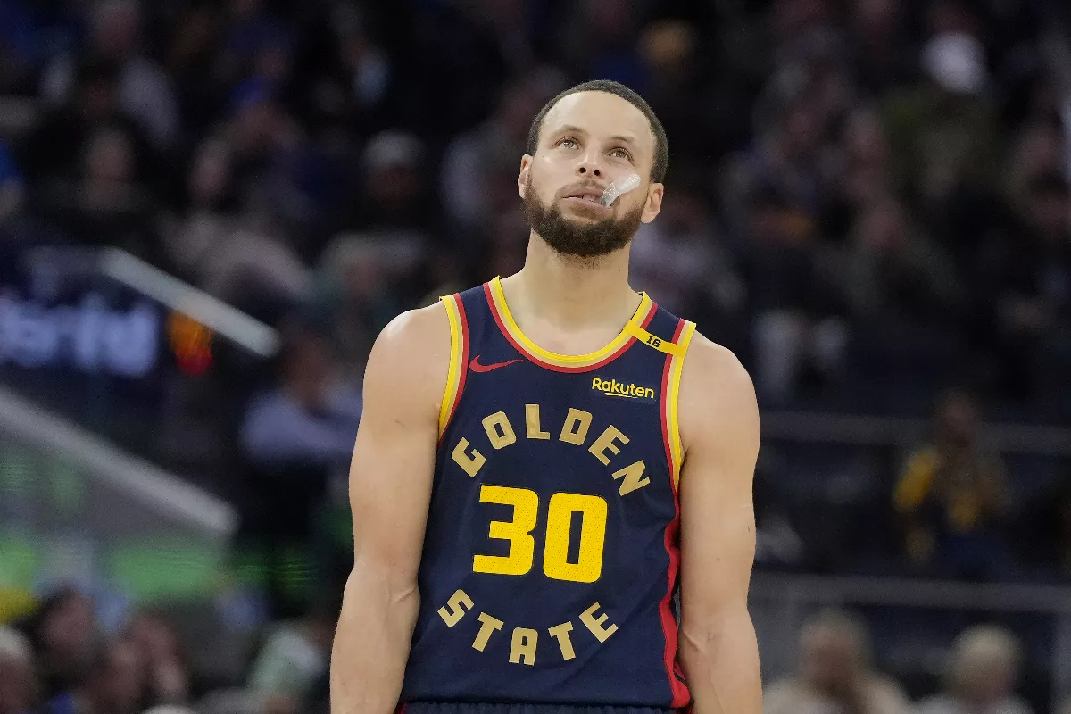 NBA／回溫1場又急凍 柯瑞回應交易：非我說了算