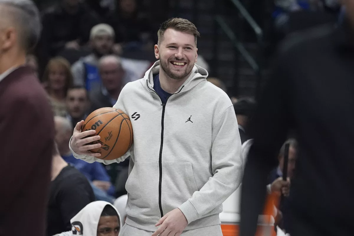 NBA／最震撼交易 唐西奇前進湖人、AD去獨行俠