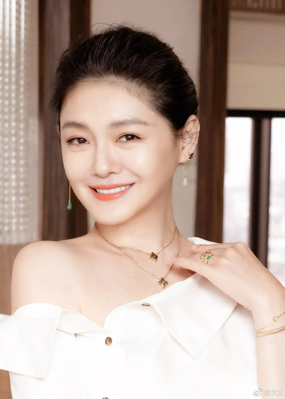 大S流感併發肺炎過世 妹妹小S悲痛證實