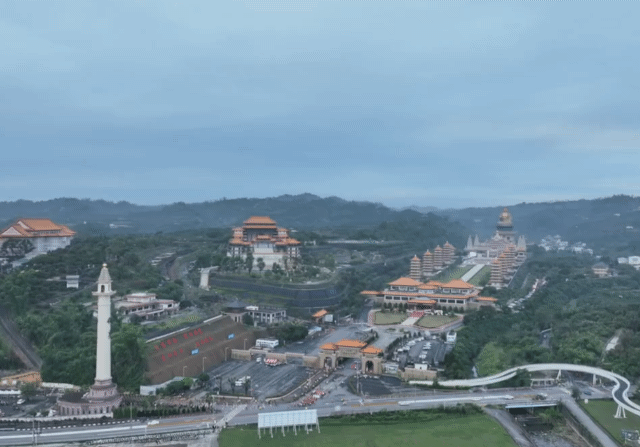 星雲說偈：生活的佛教