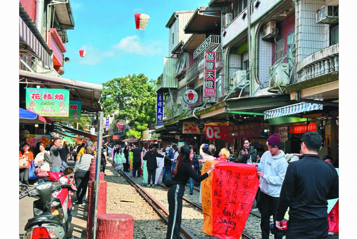 平溪天燈節將至 台鐵班次調整