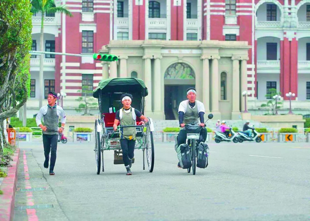日本阿甘拉人力車 肯亞走到南非