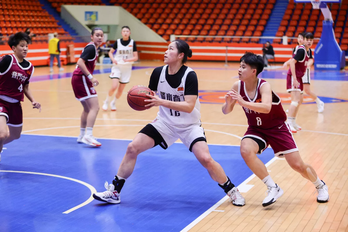 HBL／廖秀珍雙三十領淡商晉級 普門4強拉警報 