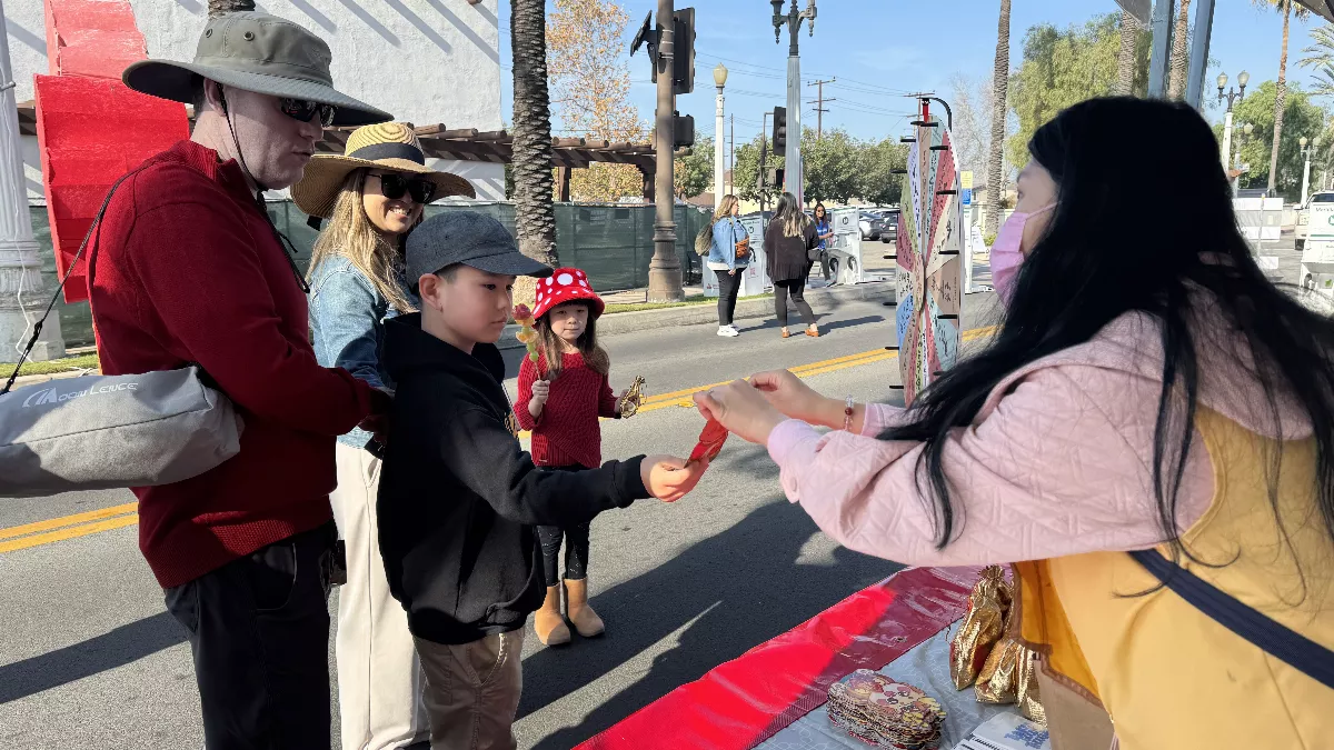 Lantern Festival Lights Up San Gabriel, Bringing the Community Together in Celebration