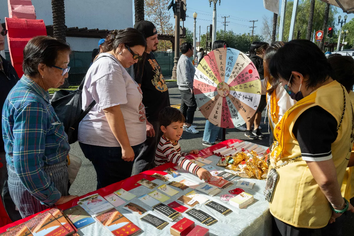 Lantern Festival Lights Up San Gabriel, Bringing the Community Together in Celebration
