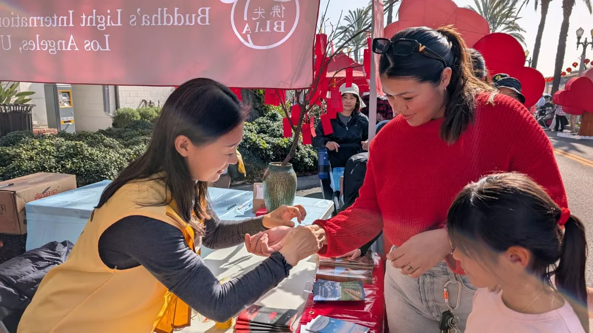 Lantern Festival Lights Up San Gabriel, Bringing the Community Together in Celebration