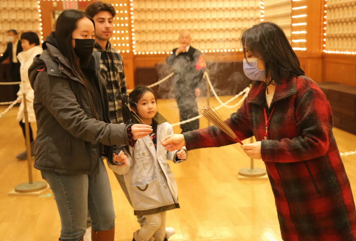 Over 5,000 Visitors Celebrate Lunar New Year at Fo Guang Shan Temple of Toronto, Embracing Culture and Faith