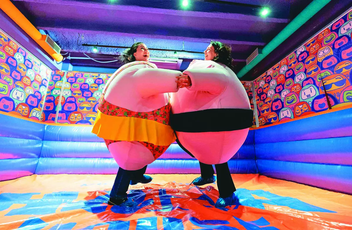 哈哈博物館 搞笑玩相撲